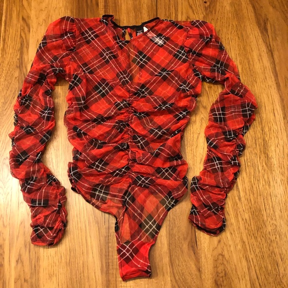 Victoria's Secret VERY SEXY Ruched Mesh Bodysuit - Picture 4 of 5